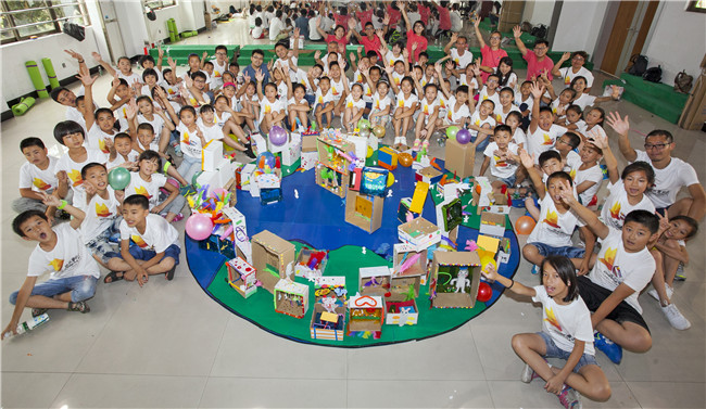 【佛山中；帷俊盎断餐Щ帷2015「中国外洋」内地香港学生夏令营”圆满举行